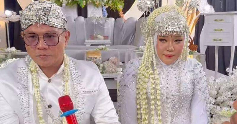 Instagram.com/babemoth_